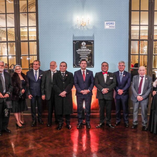 0a823d26-cb69-4c15-a886-d0ae447a9283 2