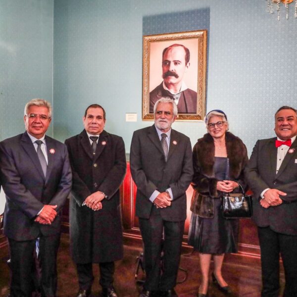 748a1128-81db-43b6-806e-0b14ef2739d4