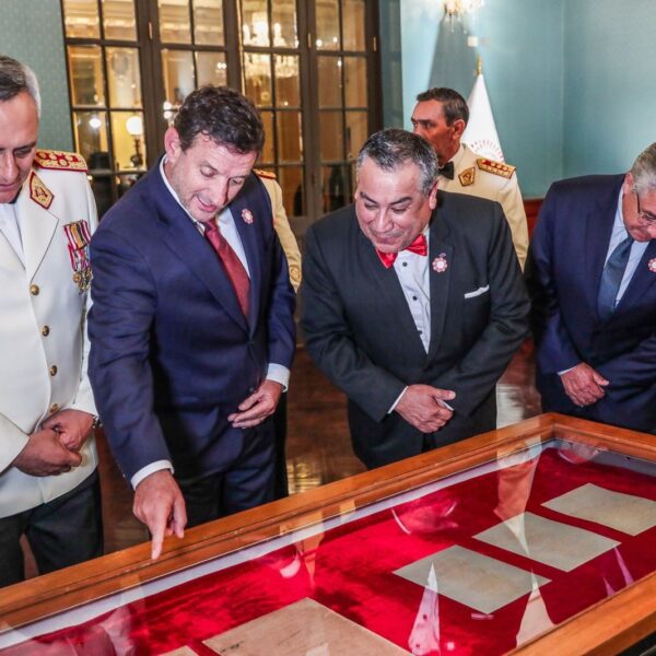 98c71237-8479-4e95-a6b8-a162411e22e5